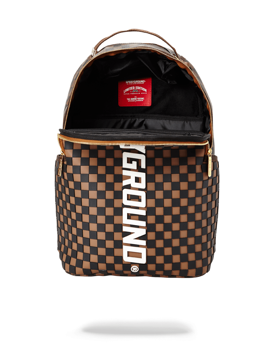 3D MOLDED RUBBER CHECKERED LOGO