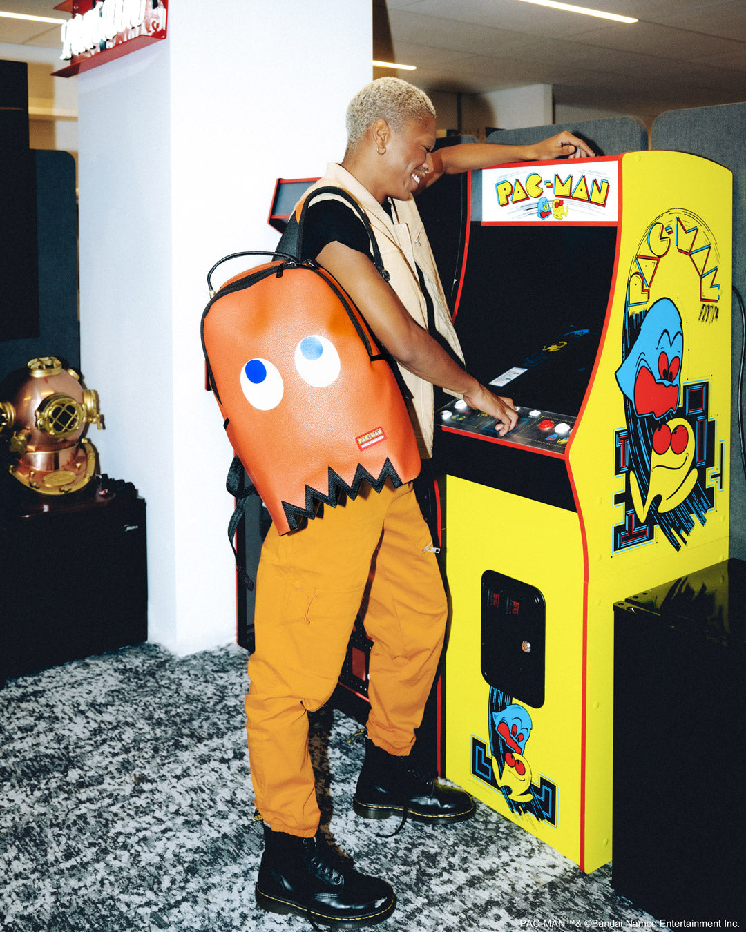 GHOST GANG PACMAN MYSTERY PACK (COLLECT ALL 5)